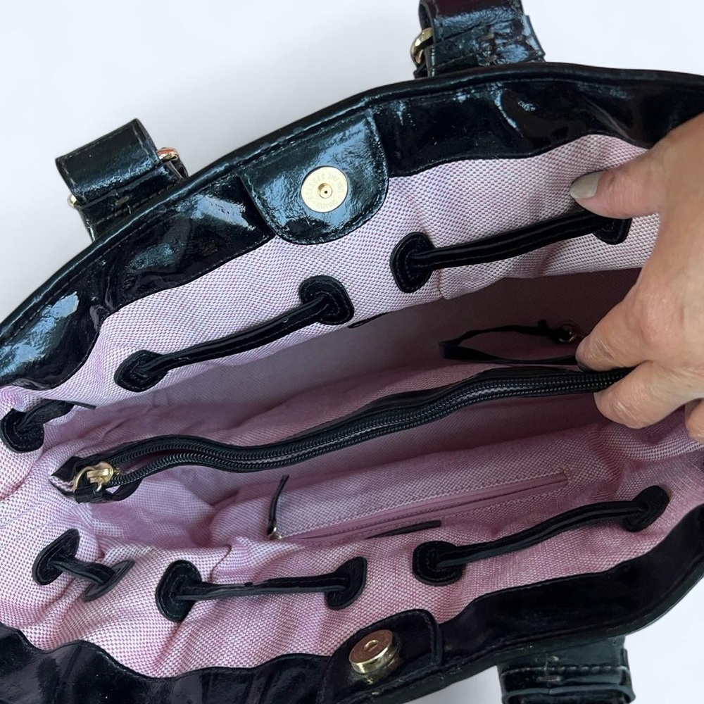 Dooney & Bourkr Large - Picture 10 of 15